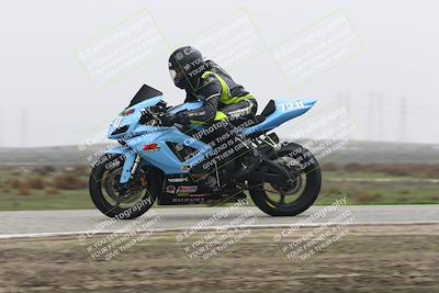 media/Nov-30-2025-TrackDaz (Sun) [[d8b22663df]]/B Group/Session 5 (Wheelie Bump)/